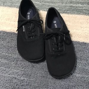 Whitin women’s minimalist barefoot shoes size 42